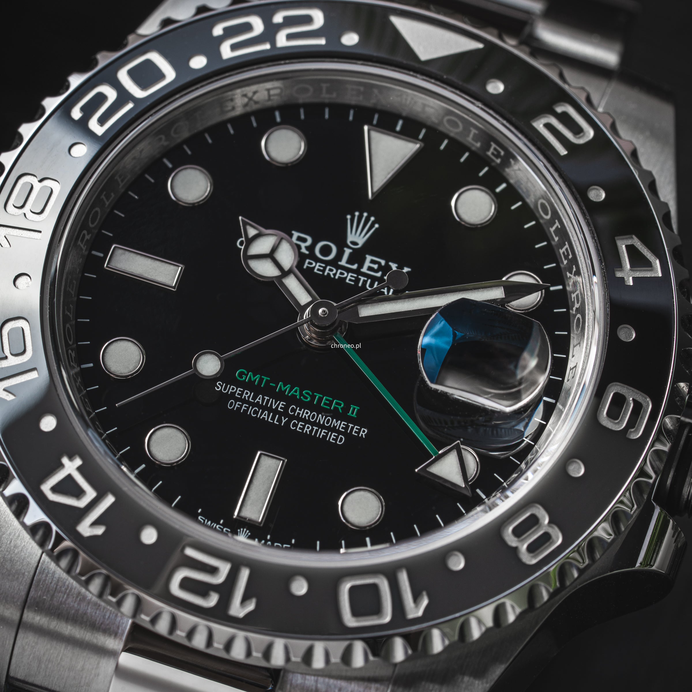 Rolex GMT-Master II
126710GRNR full set NEW Bruce Wayne