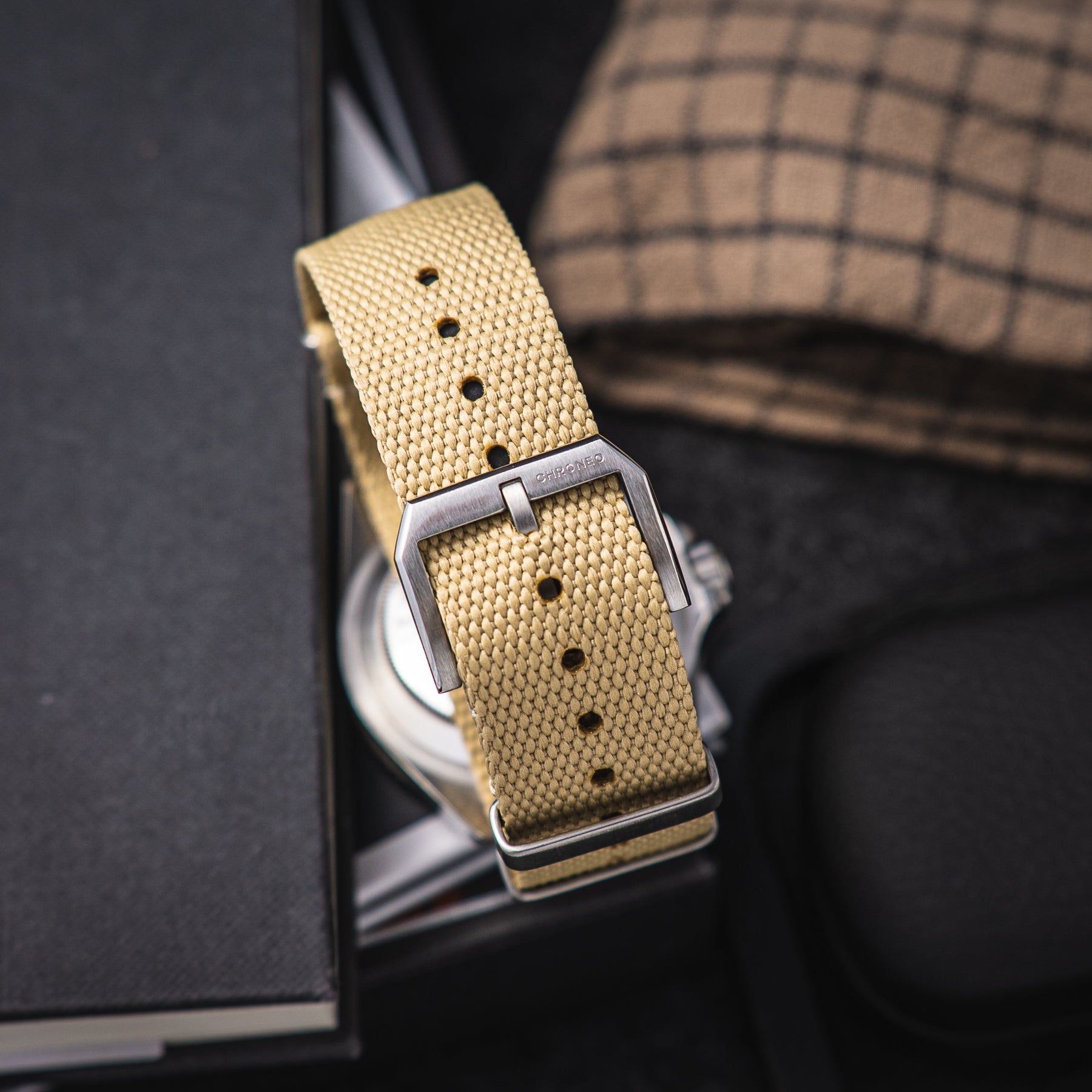 NATO organiczny Khaki