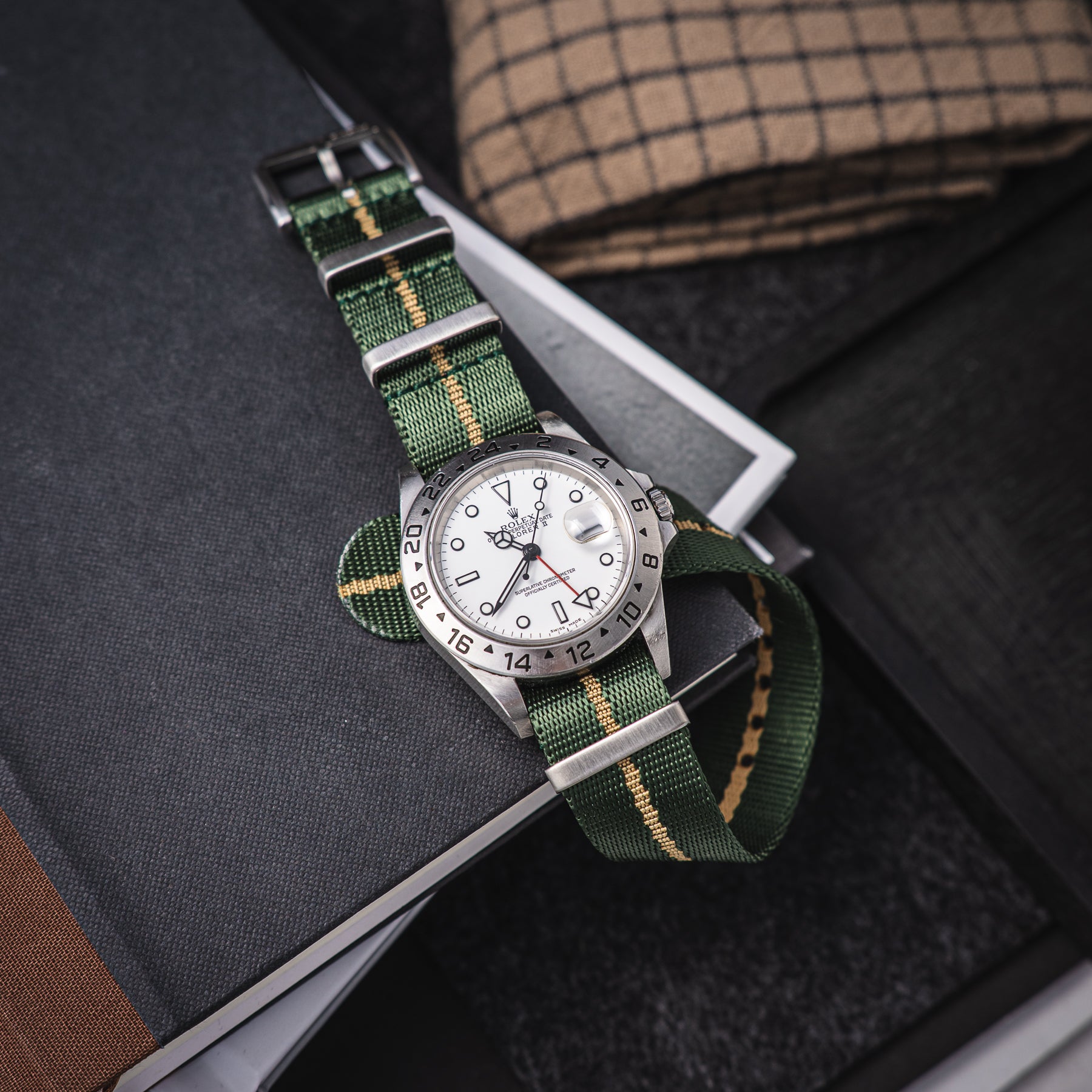 NATO Green/Khaki - Zielono-beżowy