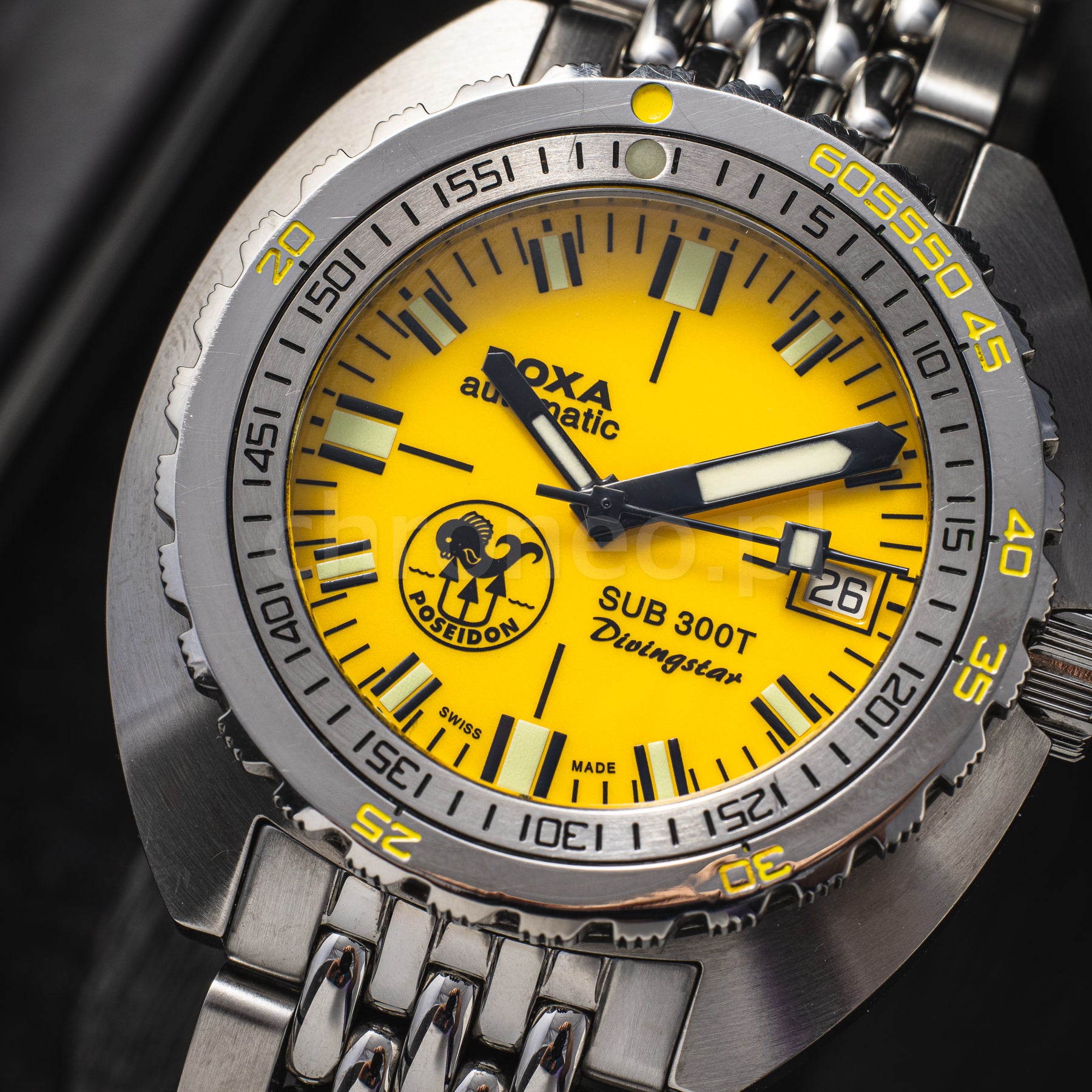 Sub 300T Poseidon Edition ref. 872.10.361.10
