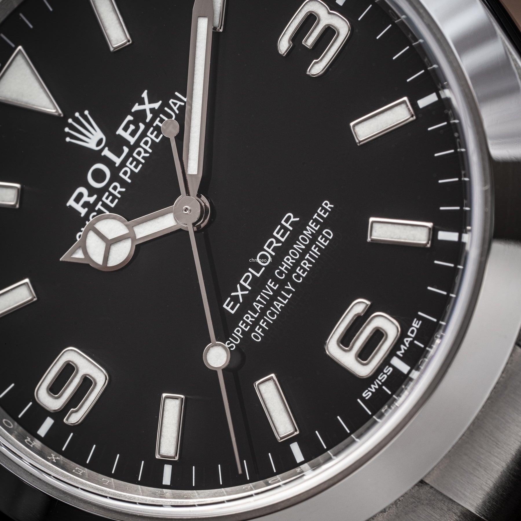 Rolex Explorer 39 mm ref. 214270