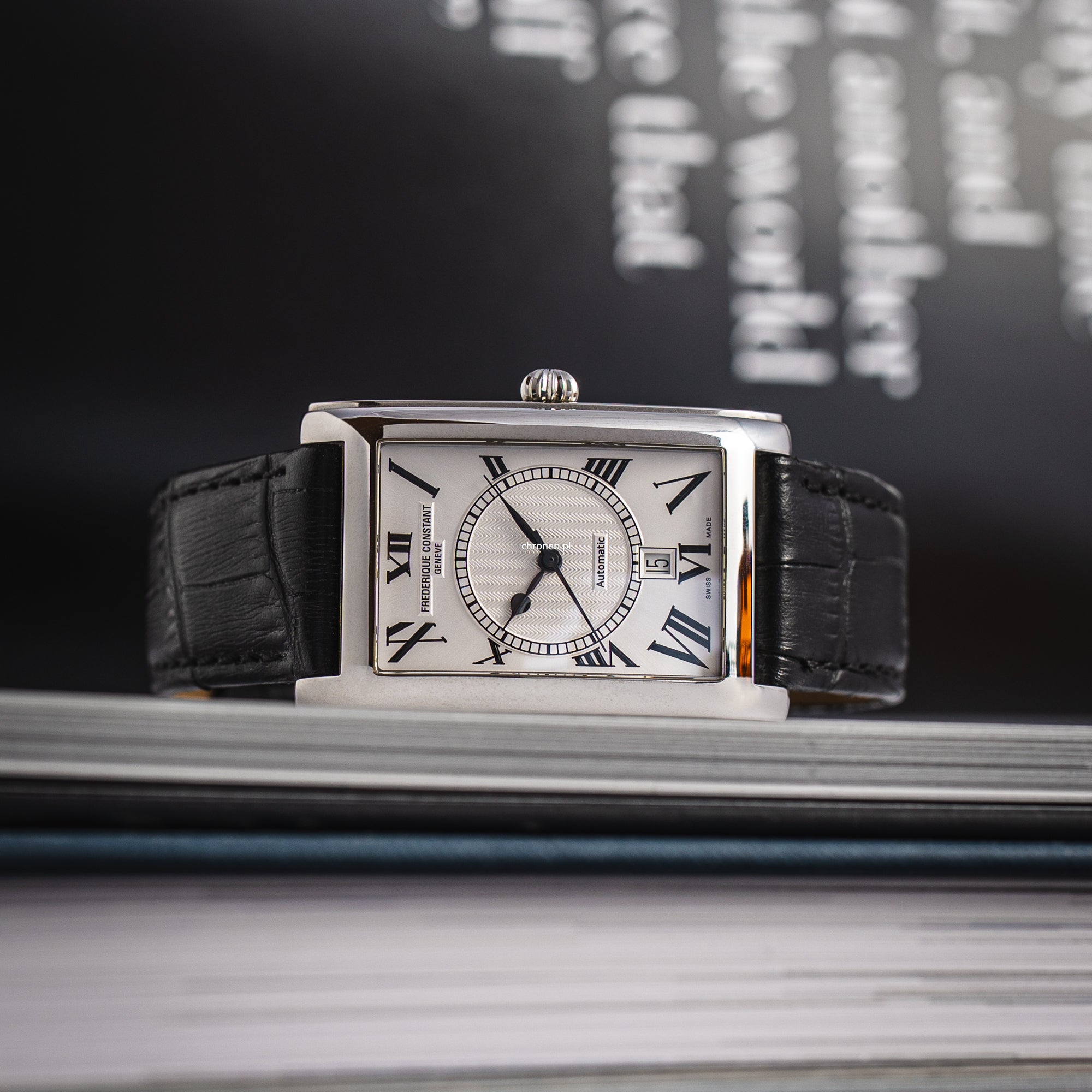Frederique Constant Classics Heart Beat 31 mm ref. FC-303/310/315X4C4/5/6