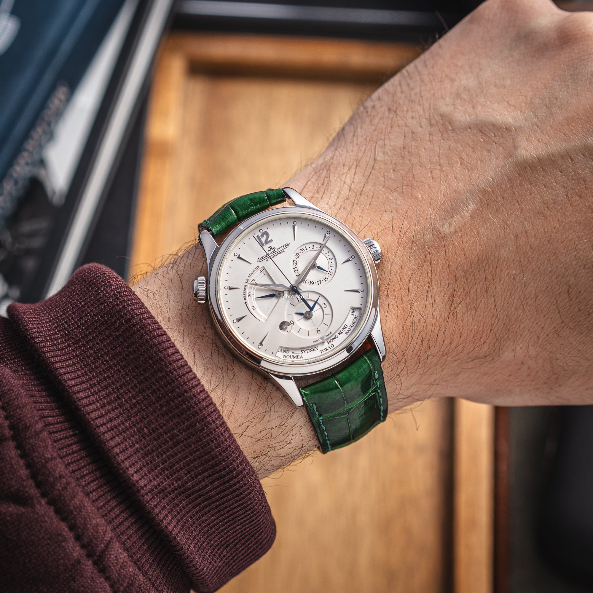 Jaeger-LeCoultre Master Geographic 39 mm ref. 176.8.29.S
