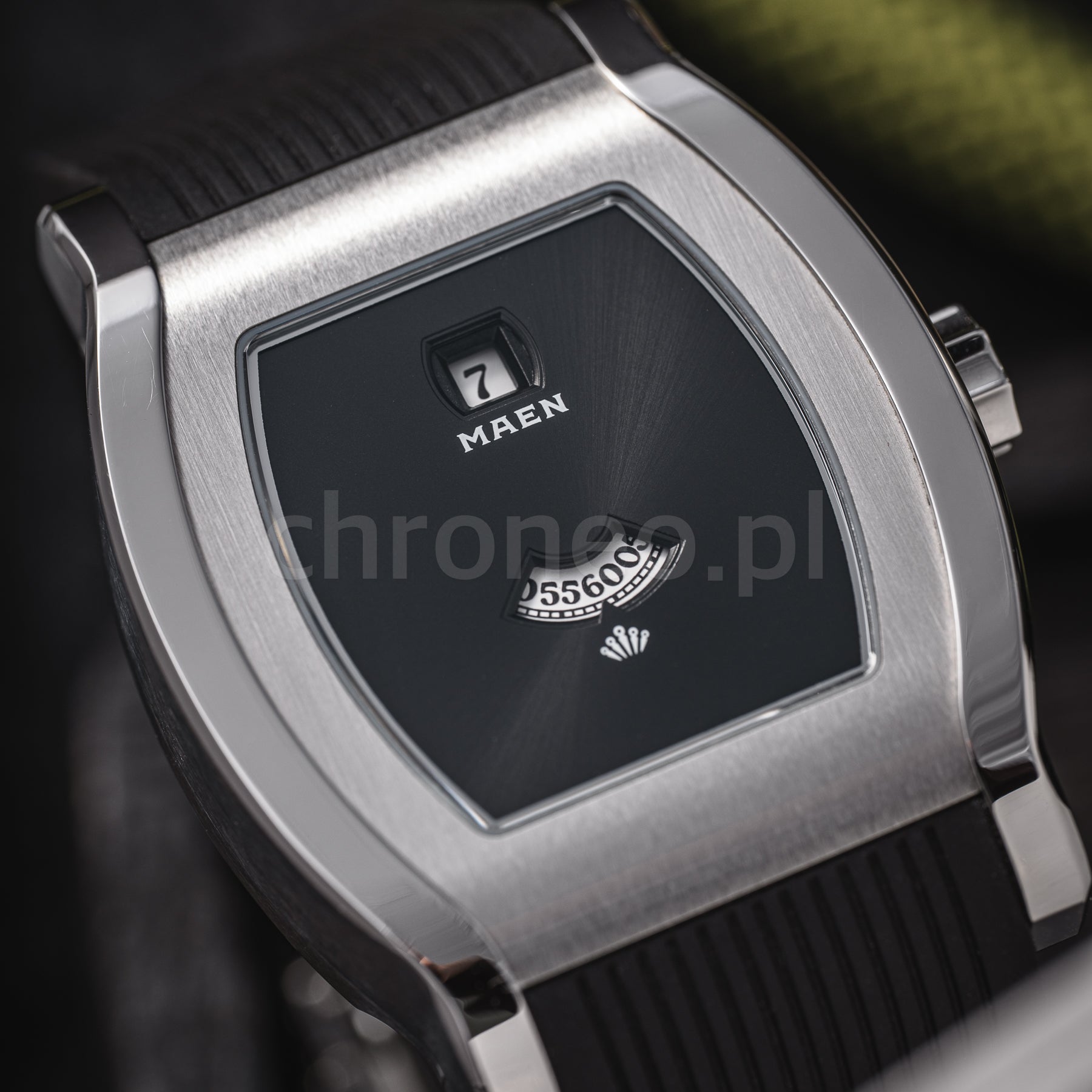 Maen Grand Tonneau Jump Hour ref. MNL.01