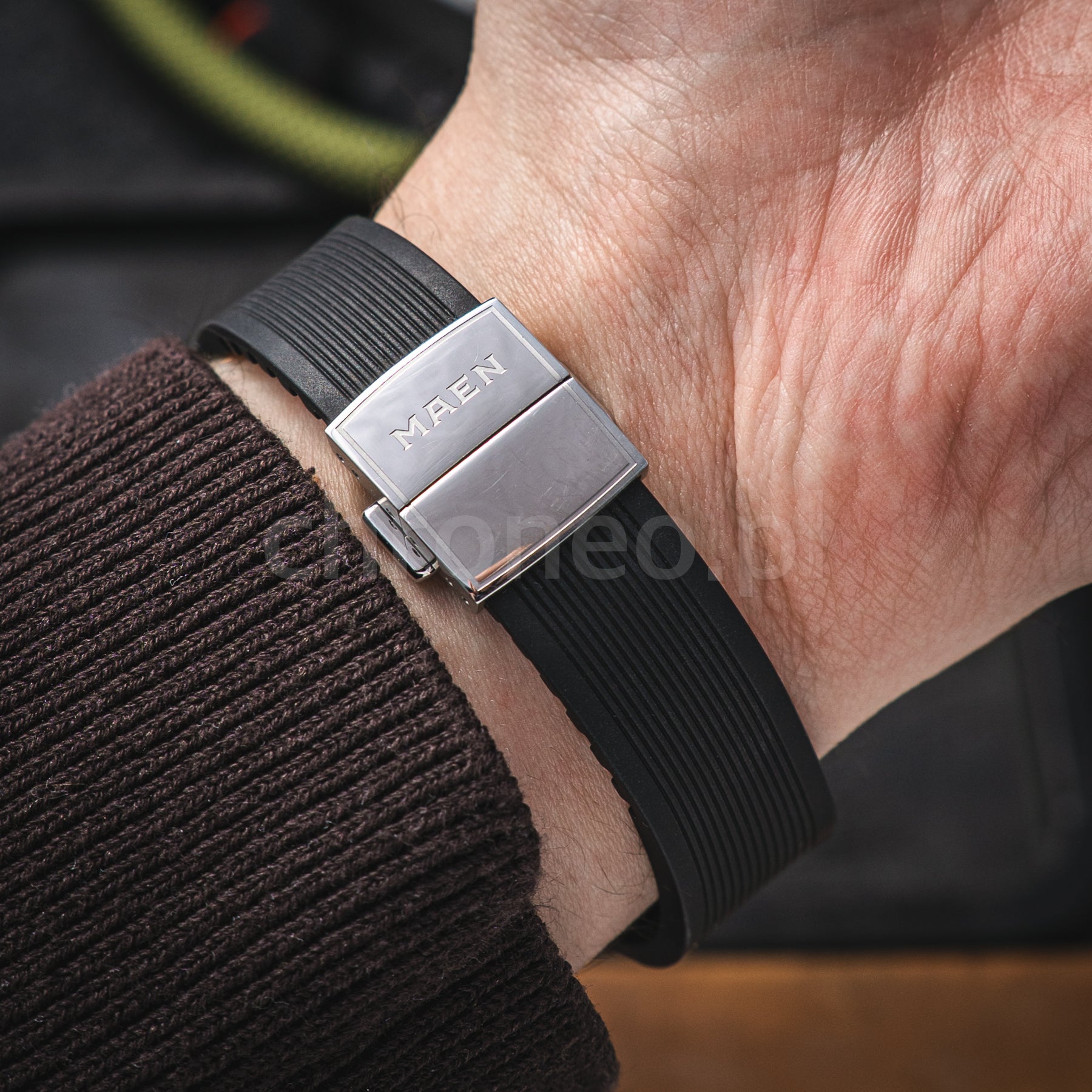 Maen Grand Tonneau Jump Hour ref. MNL.01