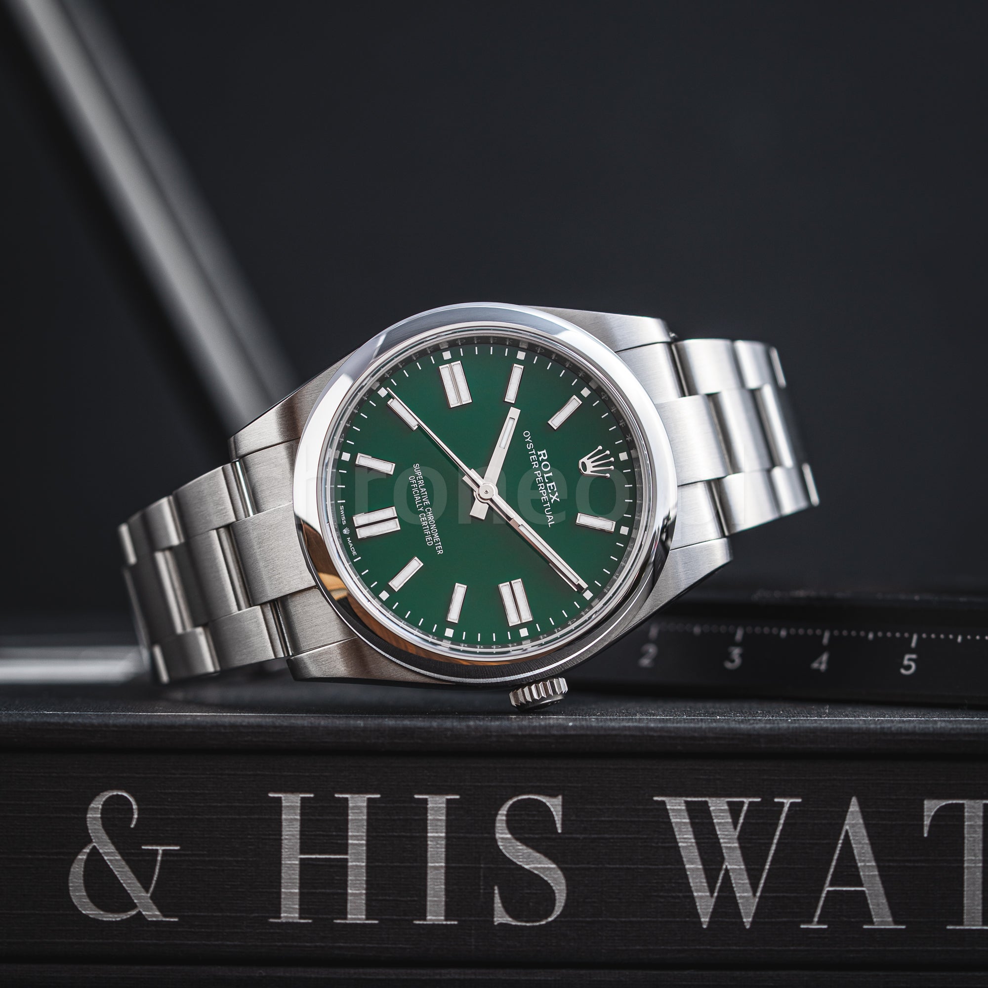 Rolex Oyster Perpetual 41mm ref 124300