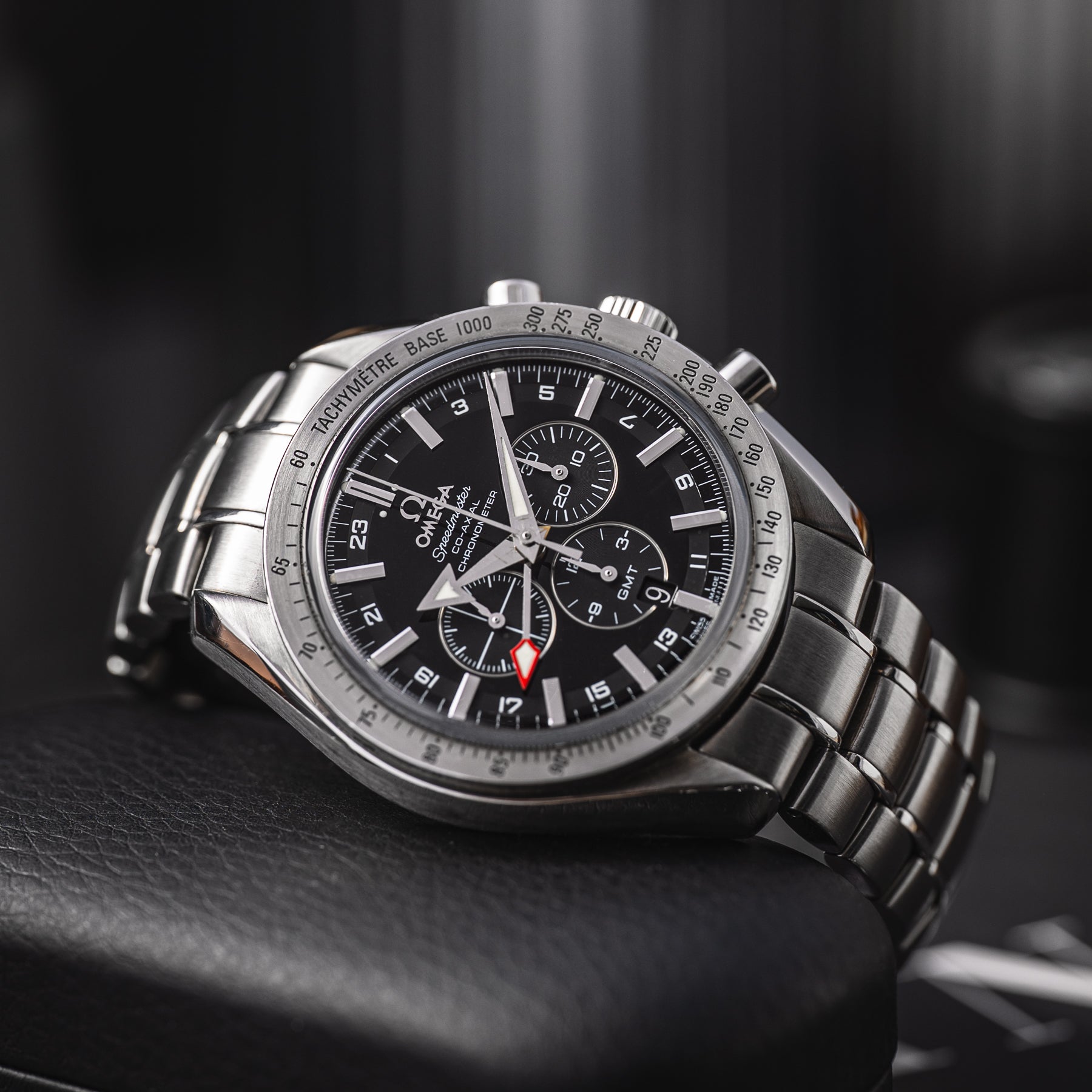 Omega Speedmaster Broad Arrow GMT 3581.50.00