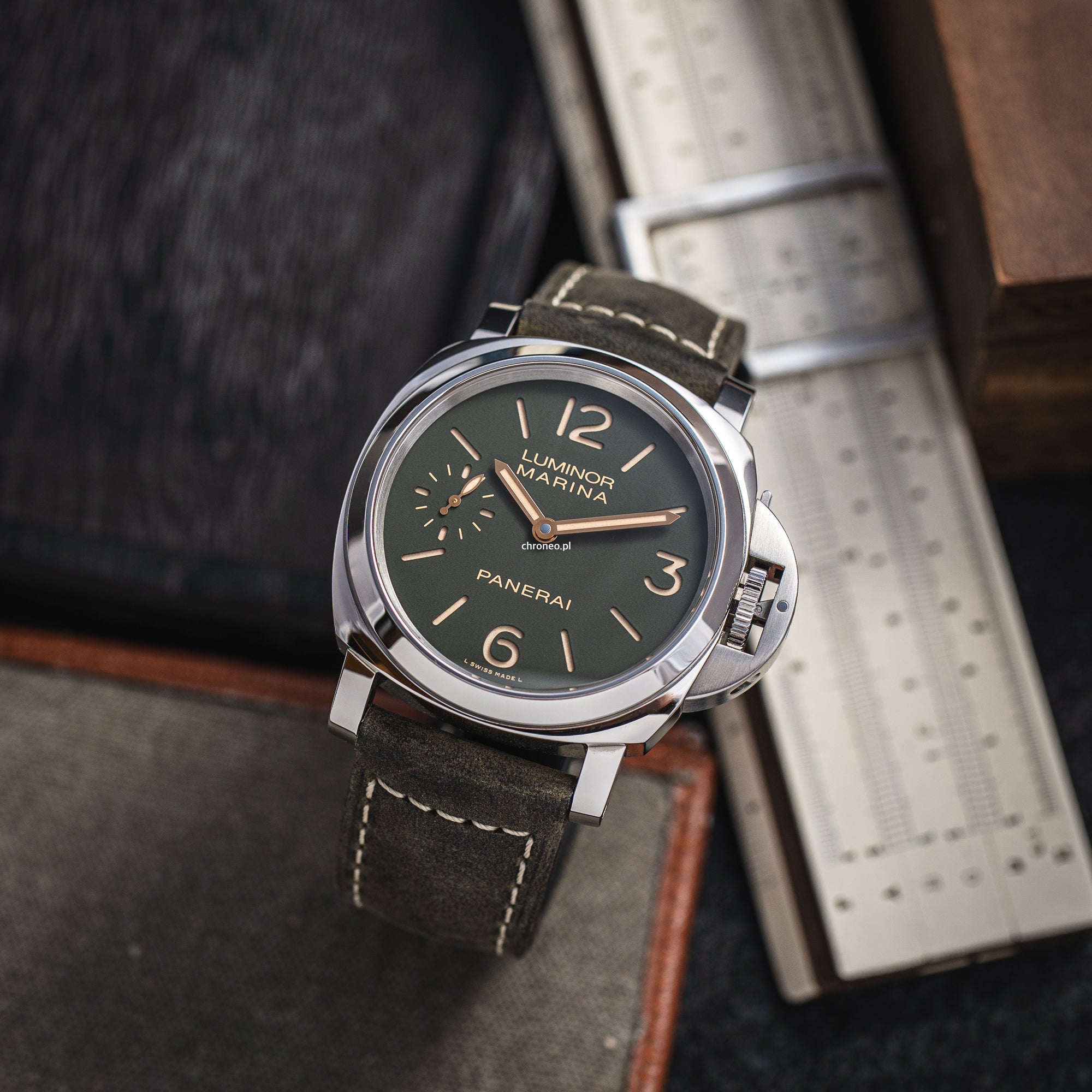 Panerai Luminor Marina 8 Days 44mm ref. PAM00911