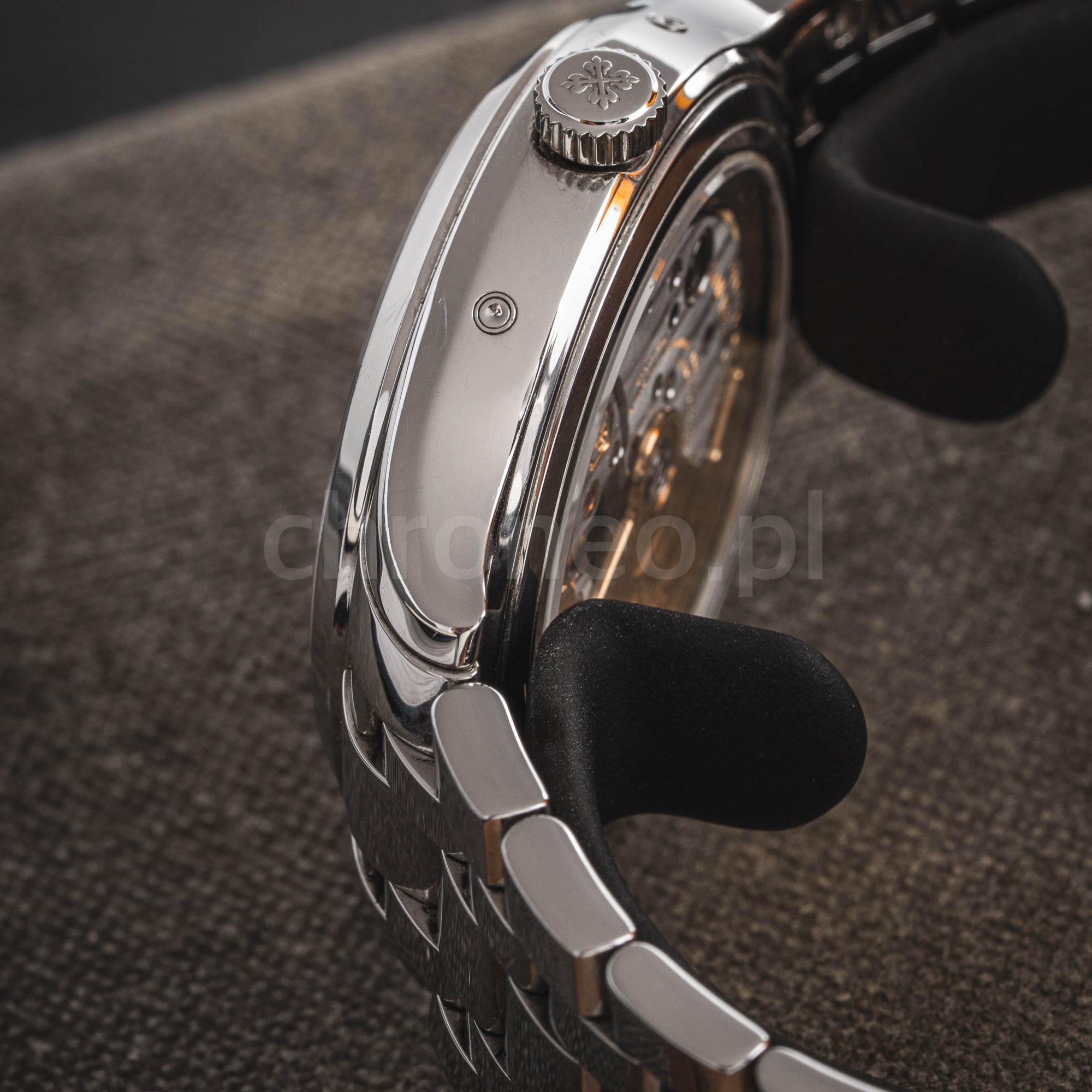 Patek Philippe Annual Calendar Moon Phase ref. 4947/1A-001