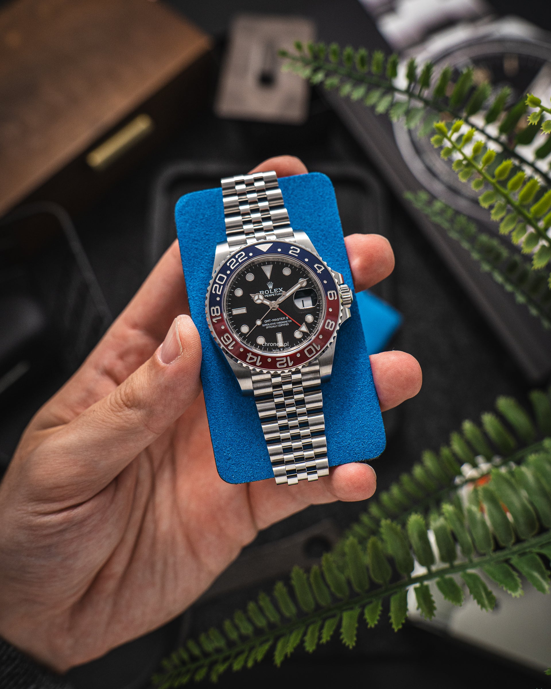  Rolex GMT-Master II 40mm ref. 126710BLRO Pepsi