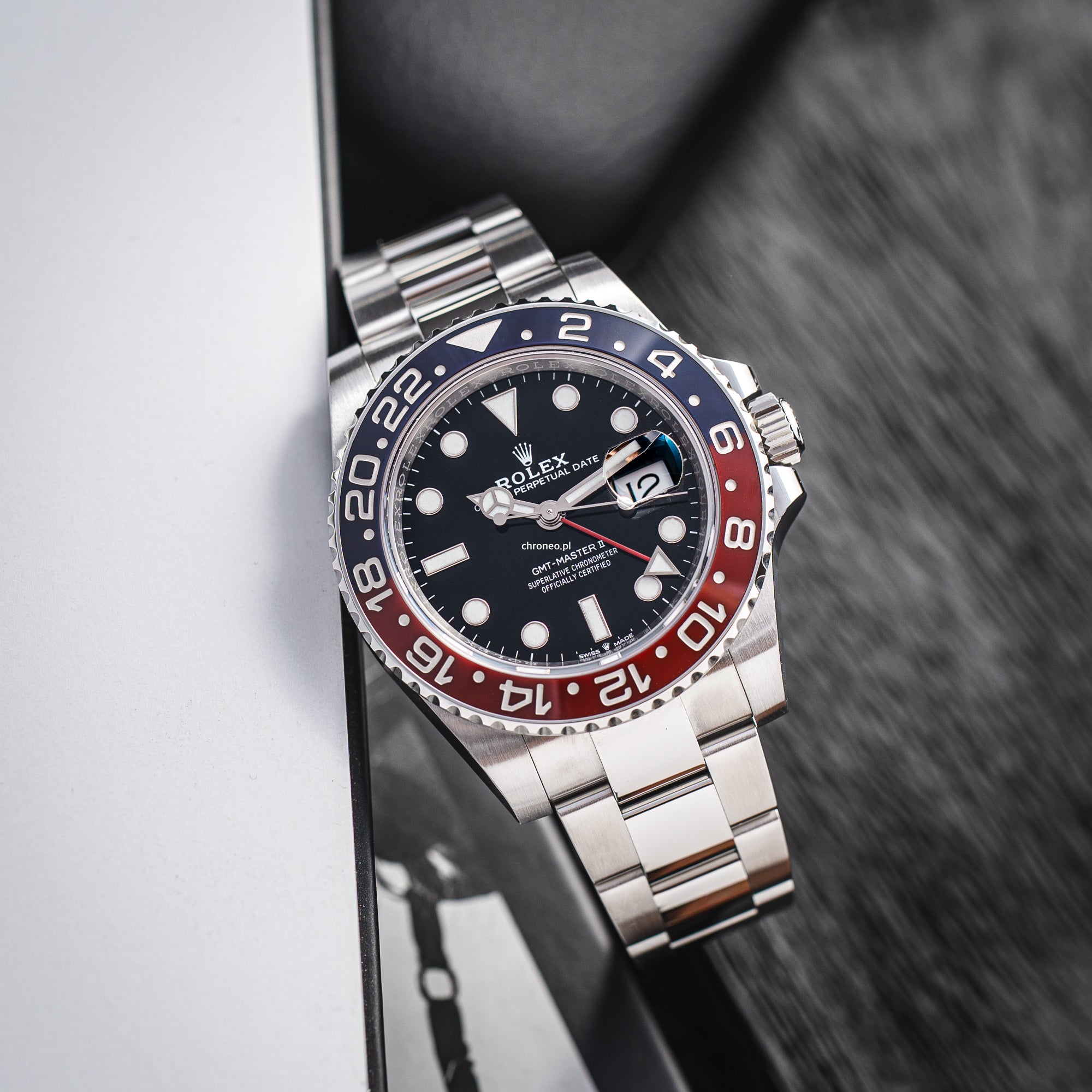 Rolex GMT-Master II 40mm ref. 126710BLRO Pepsi