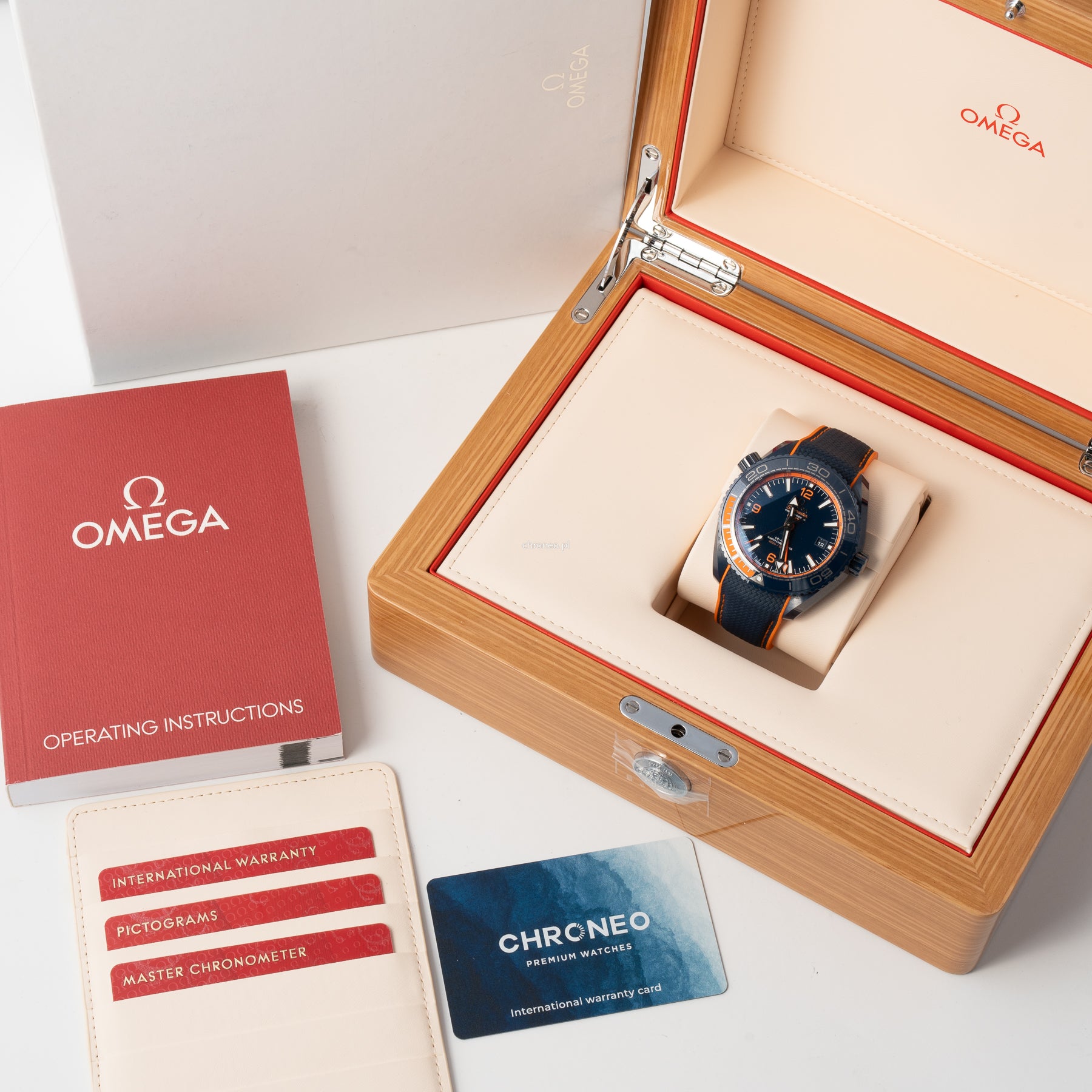 Omega Seamaster Planet Ocean 215.92.46.22.03.001