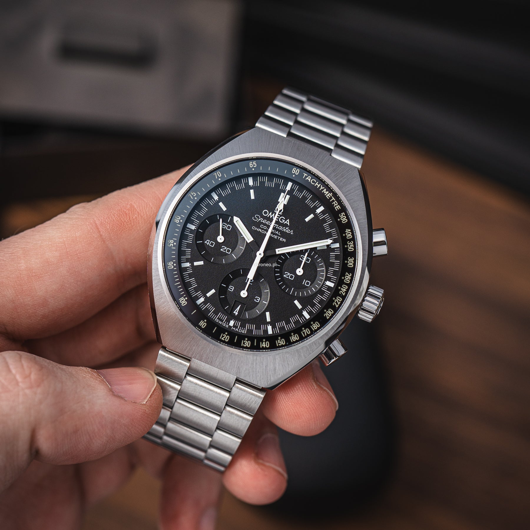 Omega Speedmaster Mark Ii 42.4 mm ref. 327.10.43.50.01.001