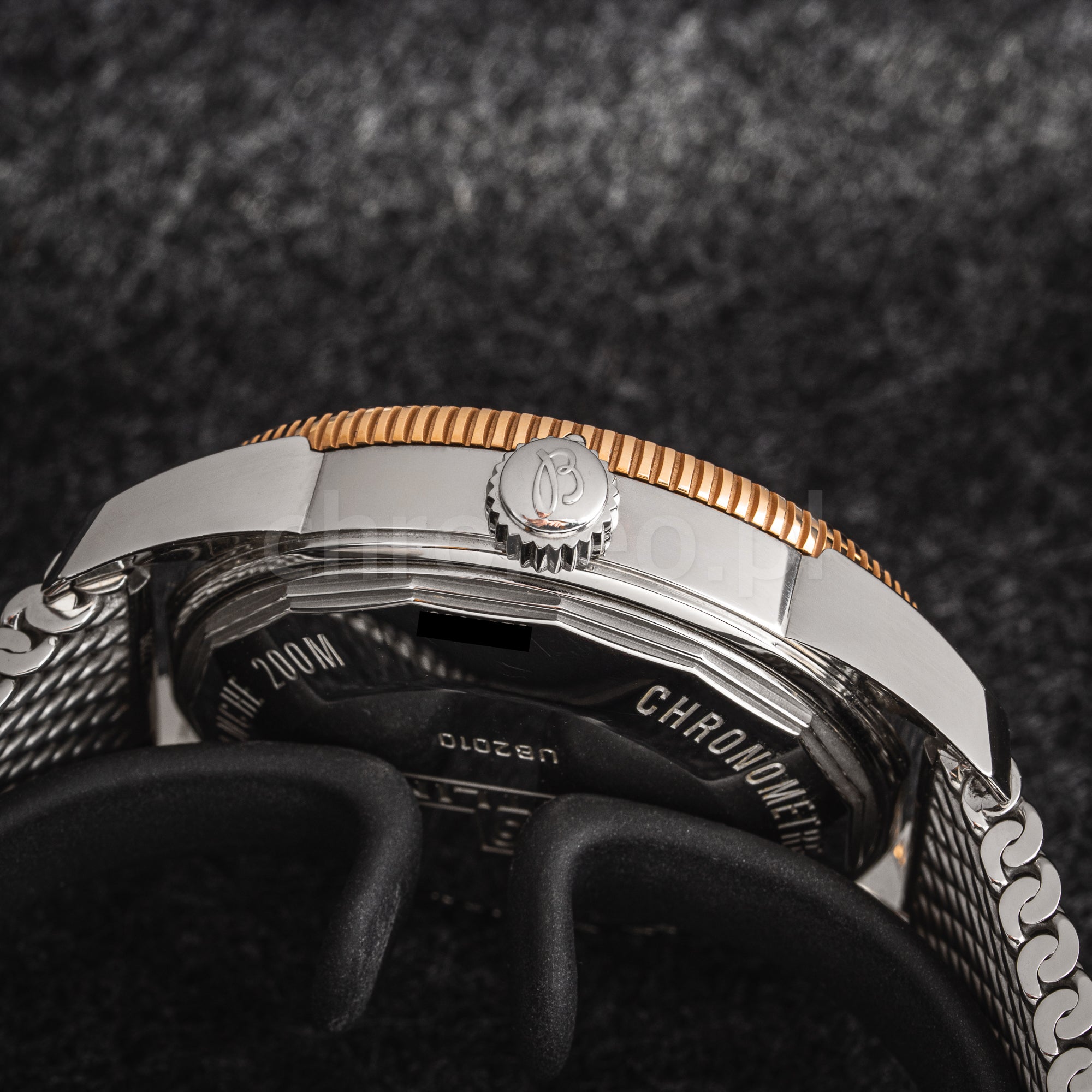 Breitling Superocean Heritage B20 UB2010161C1A1