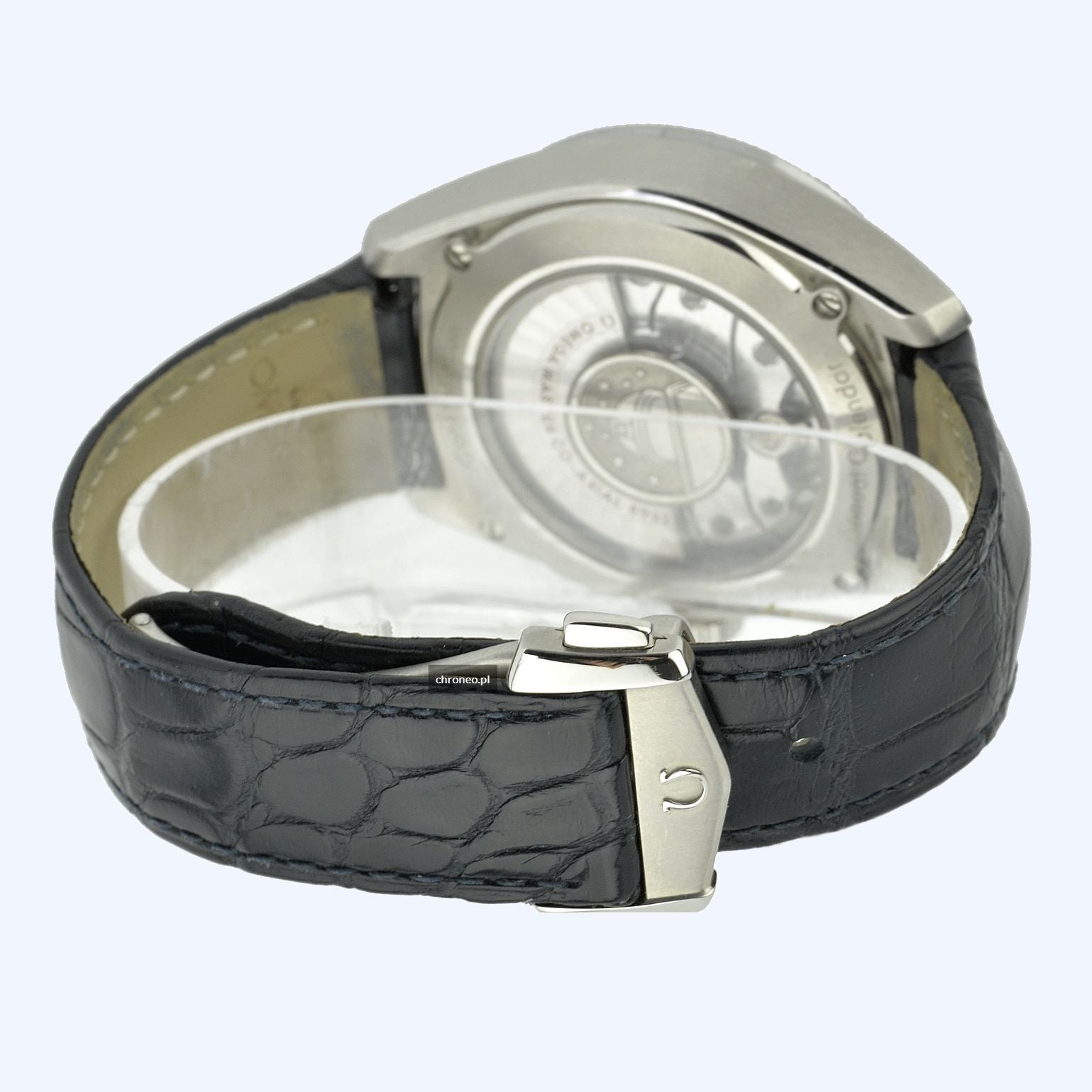 omega-constellation-globemaster-annual-calendar-130-33-41-22-06-001