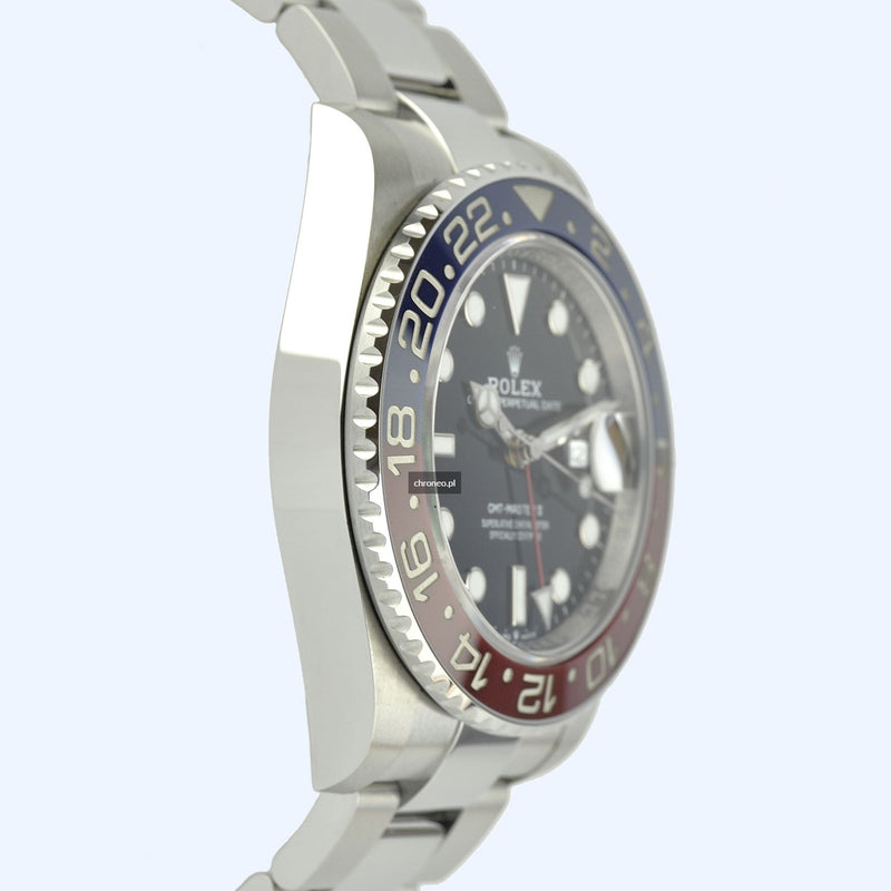 Rolex GMT-Master II "Pepsi" ref. 126710BLRO case