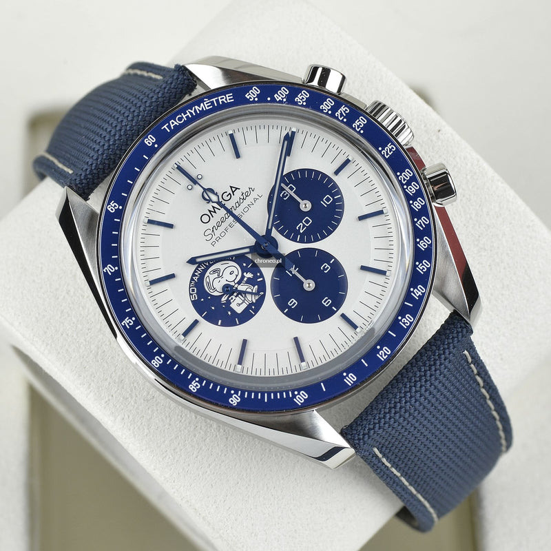 Omega Speedmaster 'Silver Snoopy Award'